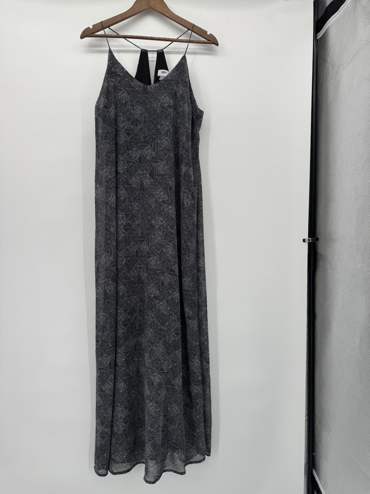 Old Navy Black & White Geometric Print Resort Vacation Spring Maxi L Spaghetti