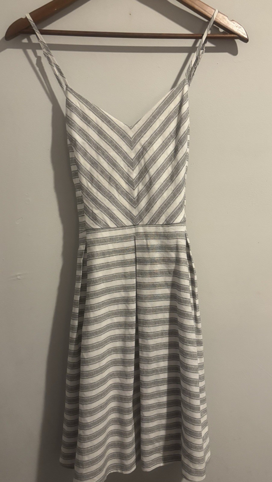b.original by Shoe Dress Women’s Fly Fit & Flare Striped Gray White Mini