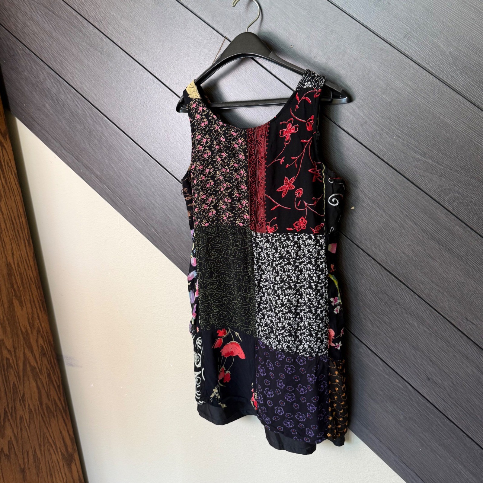 Sacred Threads Women’s Patchwork Button Front Sleeveless Tunic Boho S/M