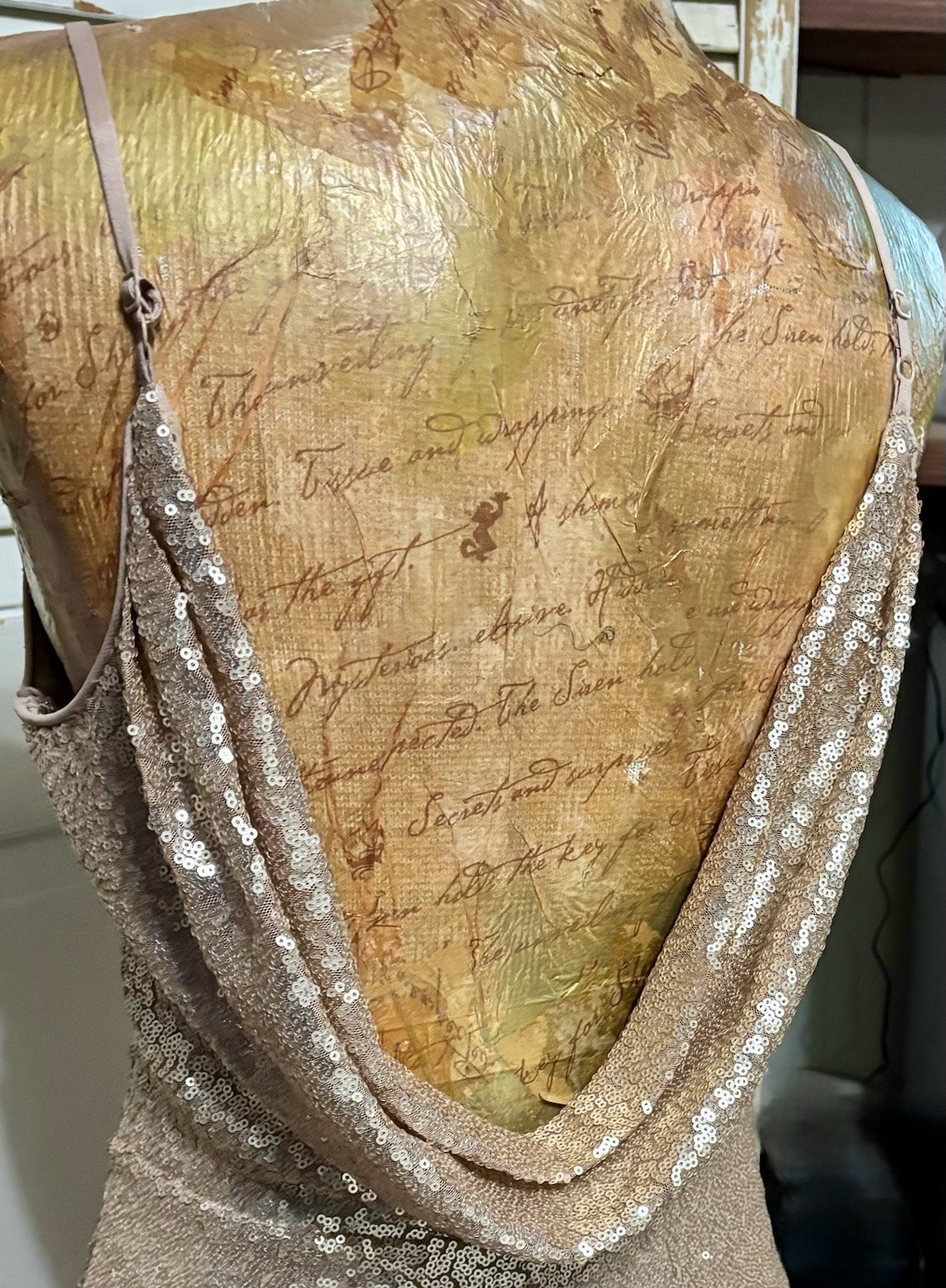 Lulu’s Rose Gold Sequin Sleeveless Open Back High Neck Formal Maxi Gown S