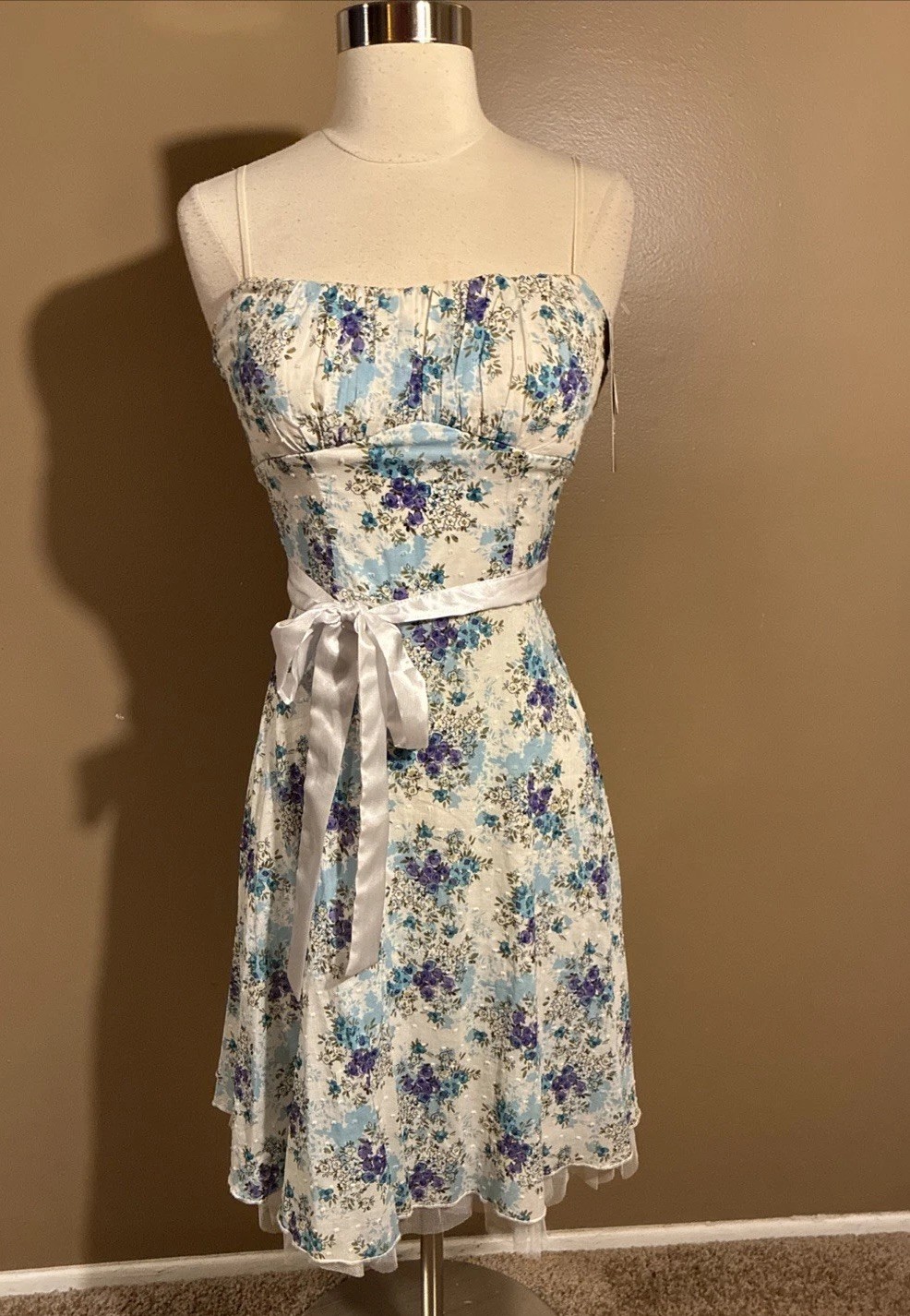 Ruby Rox Spaghetti Strap Floral Sun Dress With Satin Belt Size 3 NWT