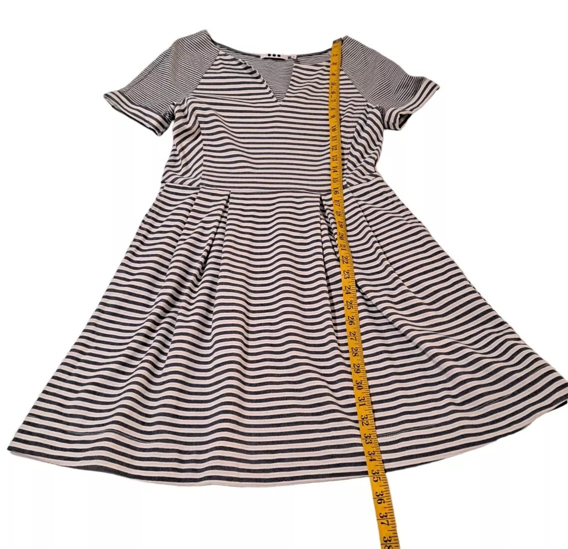 Three Dots Womens Pleated Knee-Length Casual Dress Size Medium Grey/White Stripe