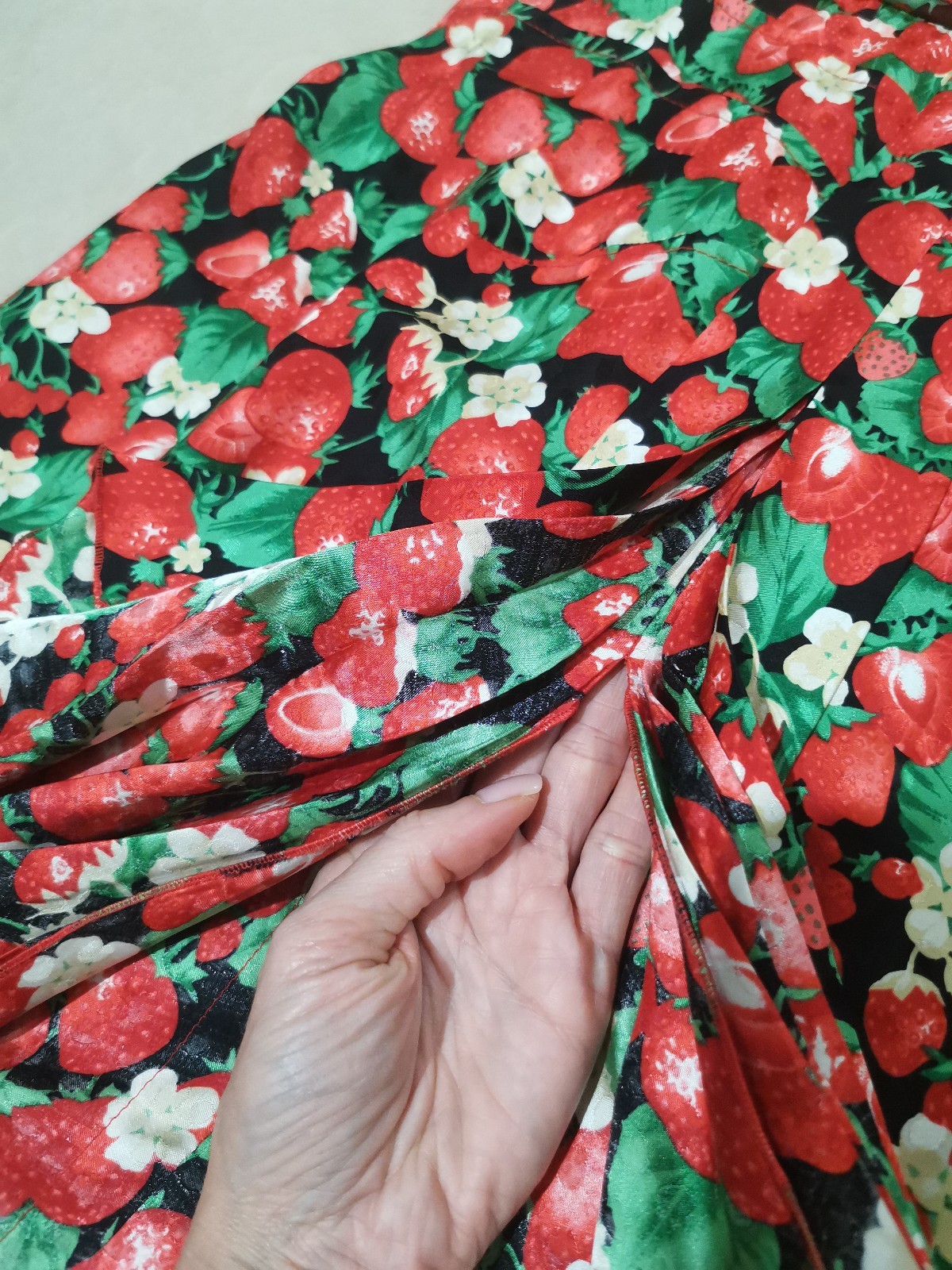 🆓US🛃 SS 2006 Dolce&Gabbana strawberries printed silk corset dress IT 38