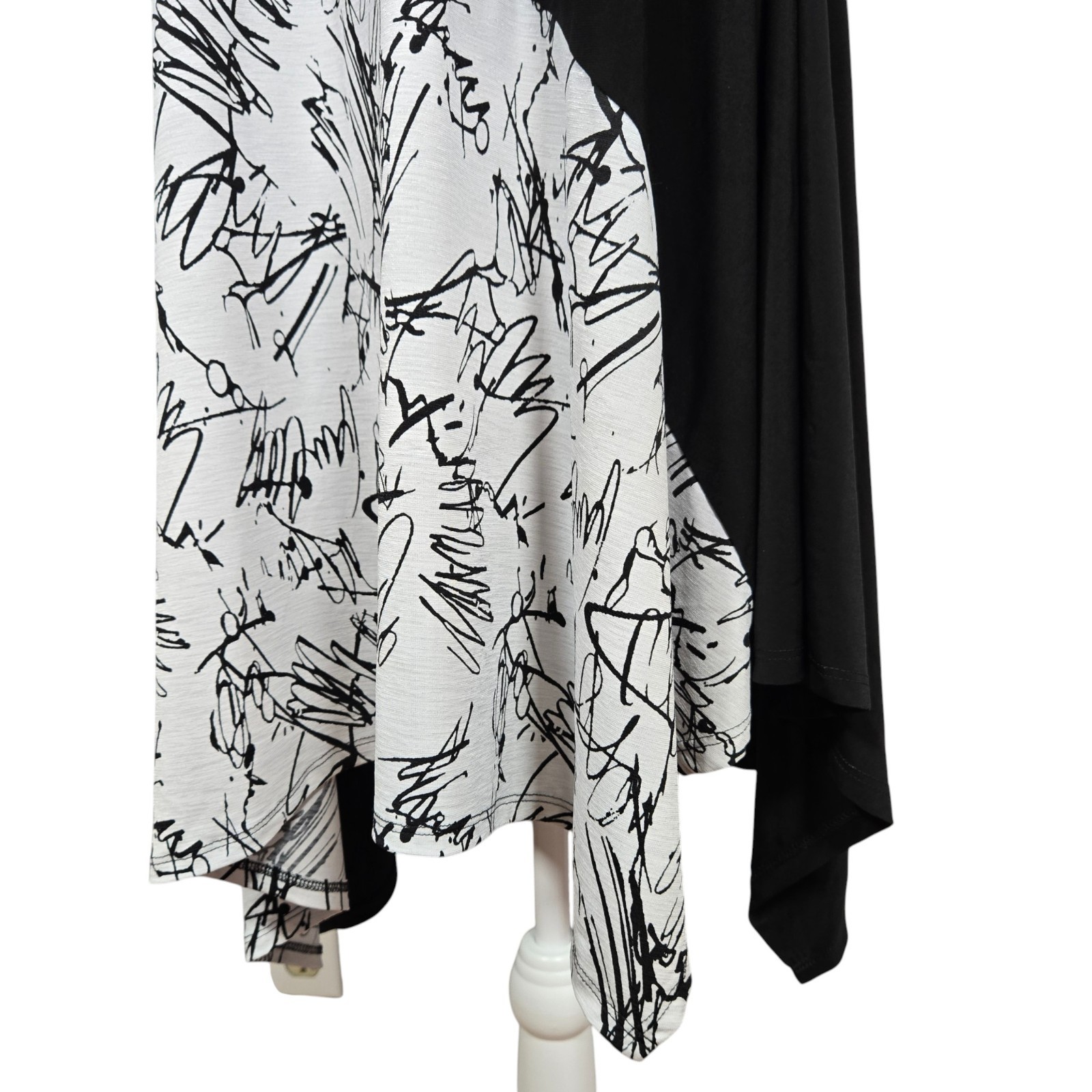 Chalet et Ceci Black White Dress Size S Abstract Asymmetrical Artsy Lagenlook