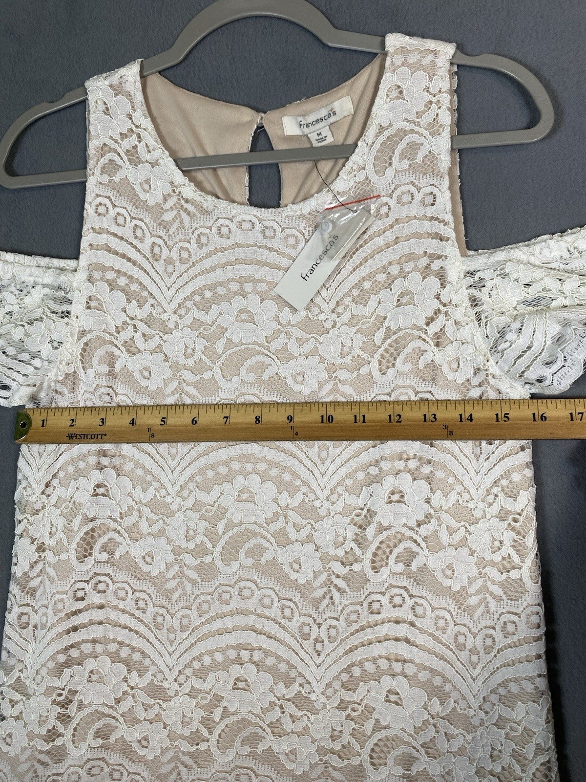 NWT Francesca Cold Shoulder Lined Lace Romantic Dress Short Size Medium Floral