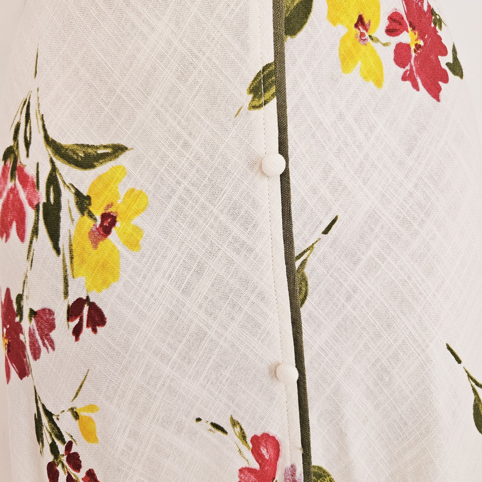 NEW Feemans 10-14 Button Front Linen Ivory Red Green Floral Print Maxi Dress