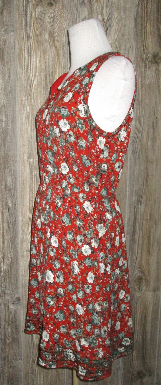 Market & Spruce Floral Gauze Red Embroidered Trim V-Neck Sleeveless Dress Size M