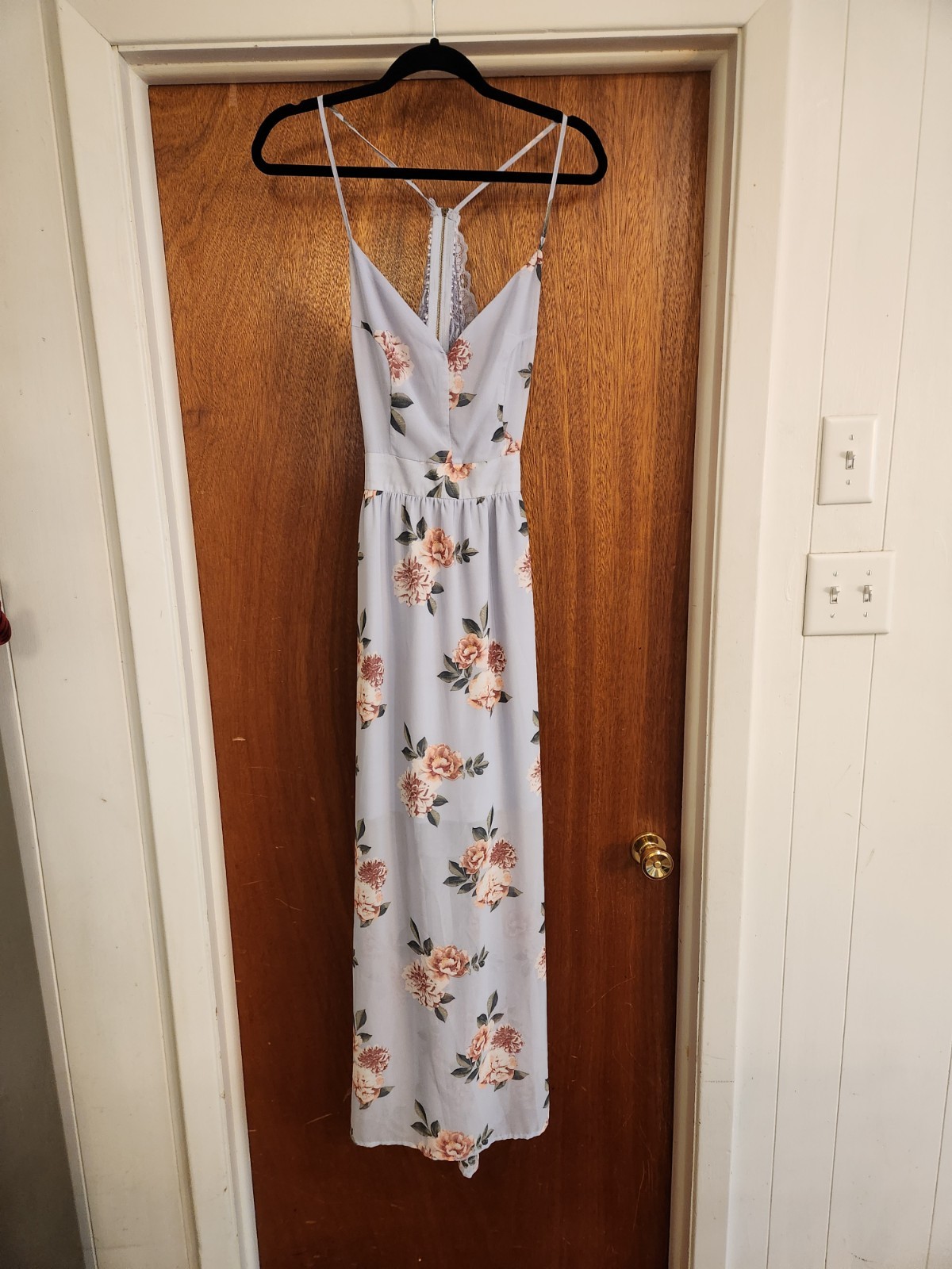 Justify Dress Women’s Blue Floral V-neck Strappy Maxi Sundress