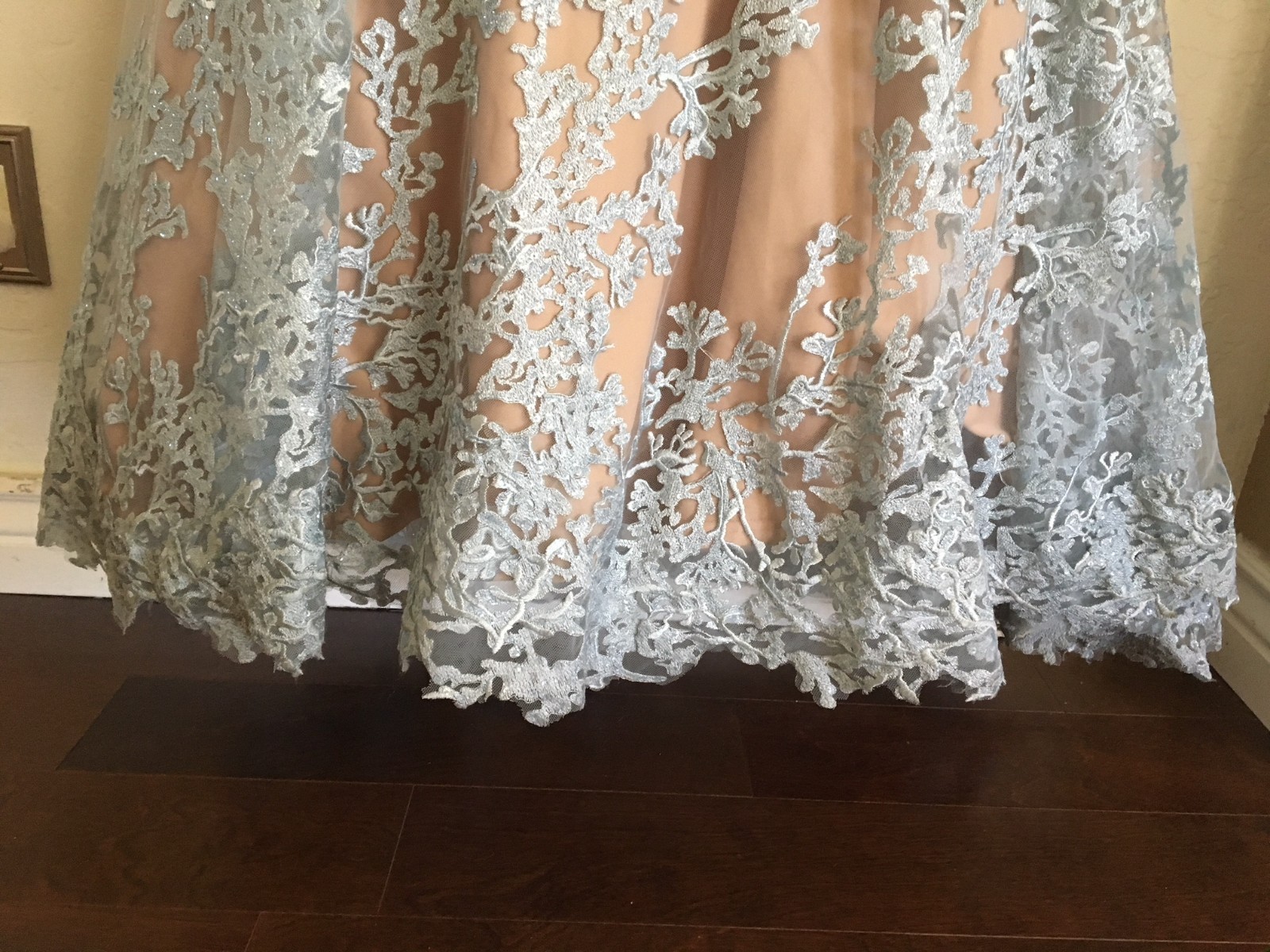 TERANI COUTURE Blue Nude Beaded Lace Long Sleeve Mermaid Gown 16 = XL 1711GL3530