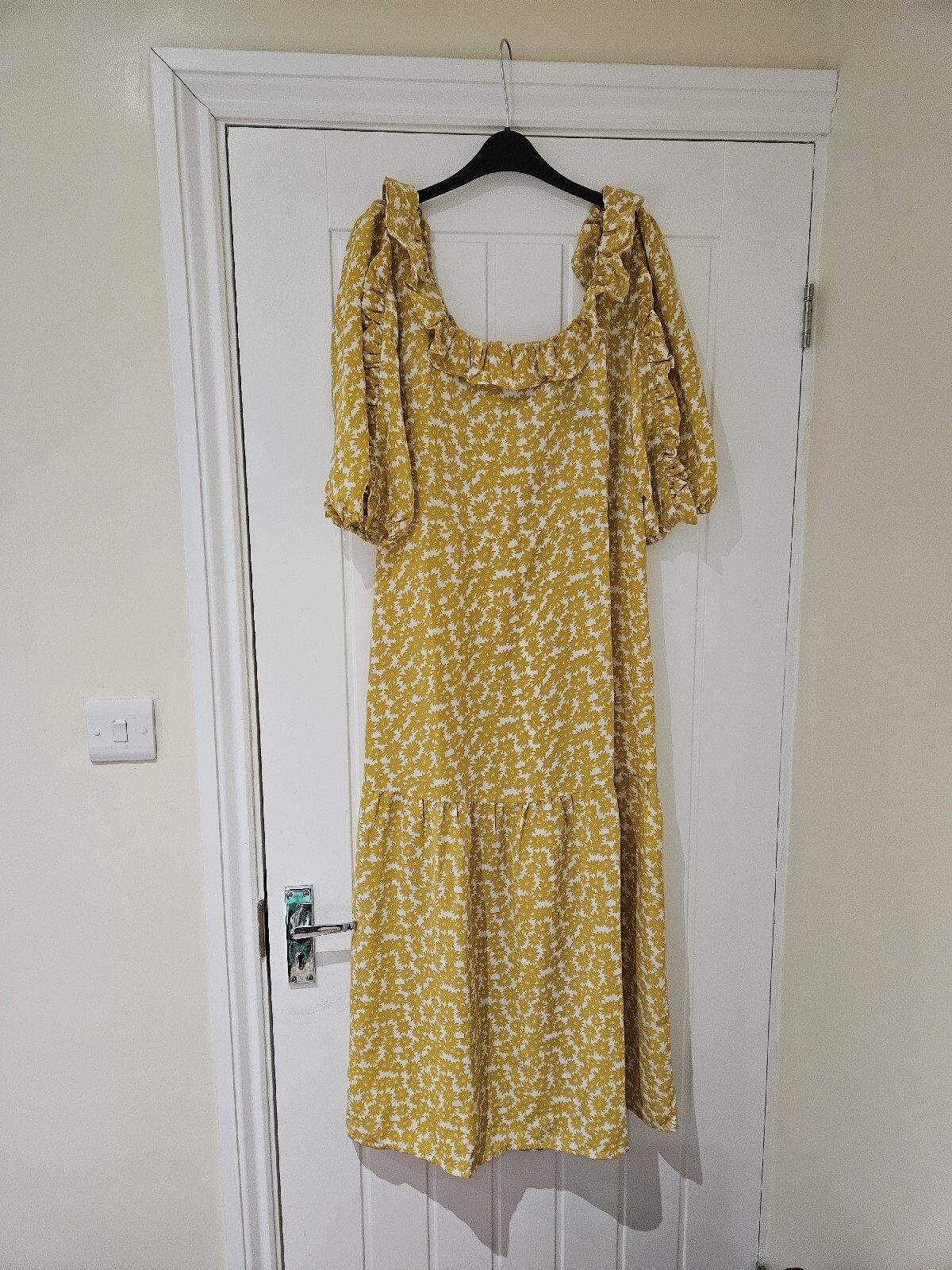 DOROTHY PERKINS Yellow DAISY Ruffle MIDI TEA DRESS SIZE 14 New