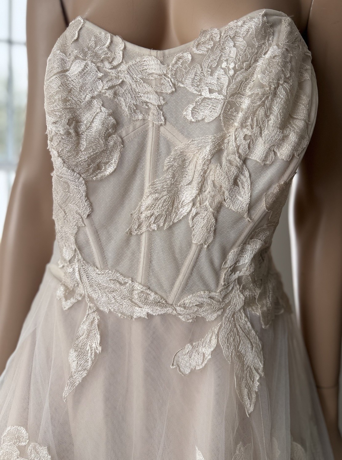 Willowby by Watters Tulle Wedding Dress Sz 22W Beige Lace Boho Bridal Fairy Gown