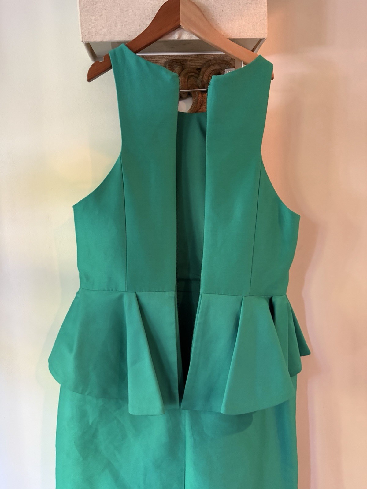 Halston Heritage Green Sheath Peplum Round Dress