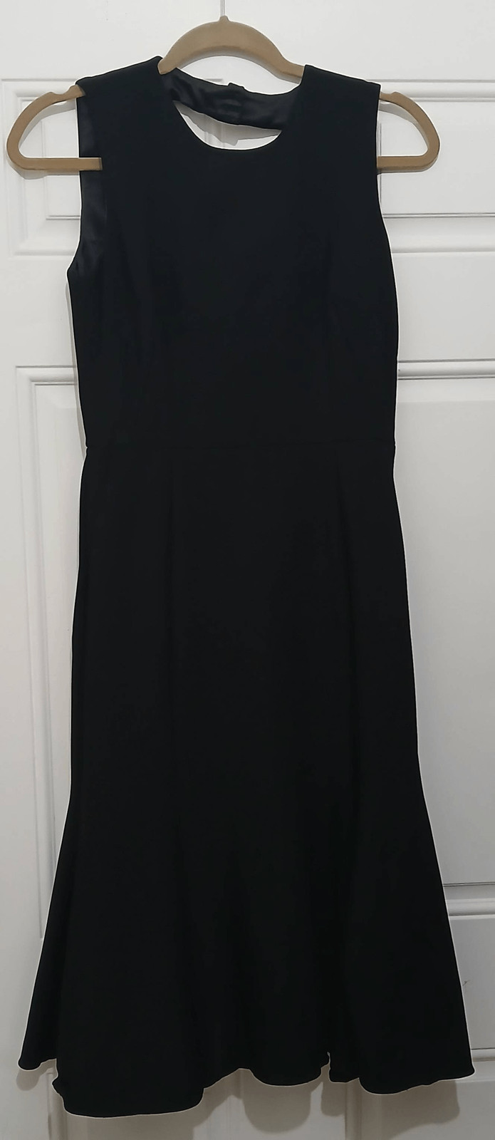 Dolce & Gabbana womens eu 42 us size 6 mermaid hem black special occasion dress