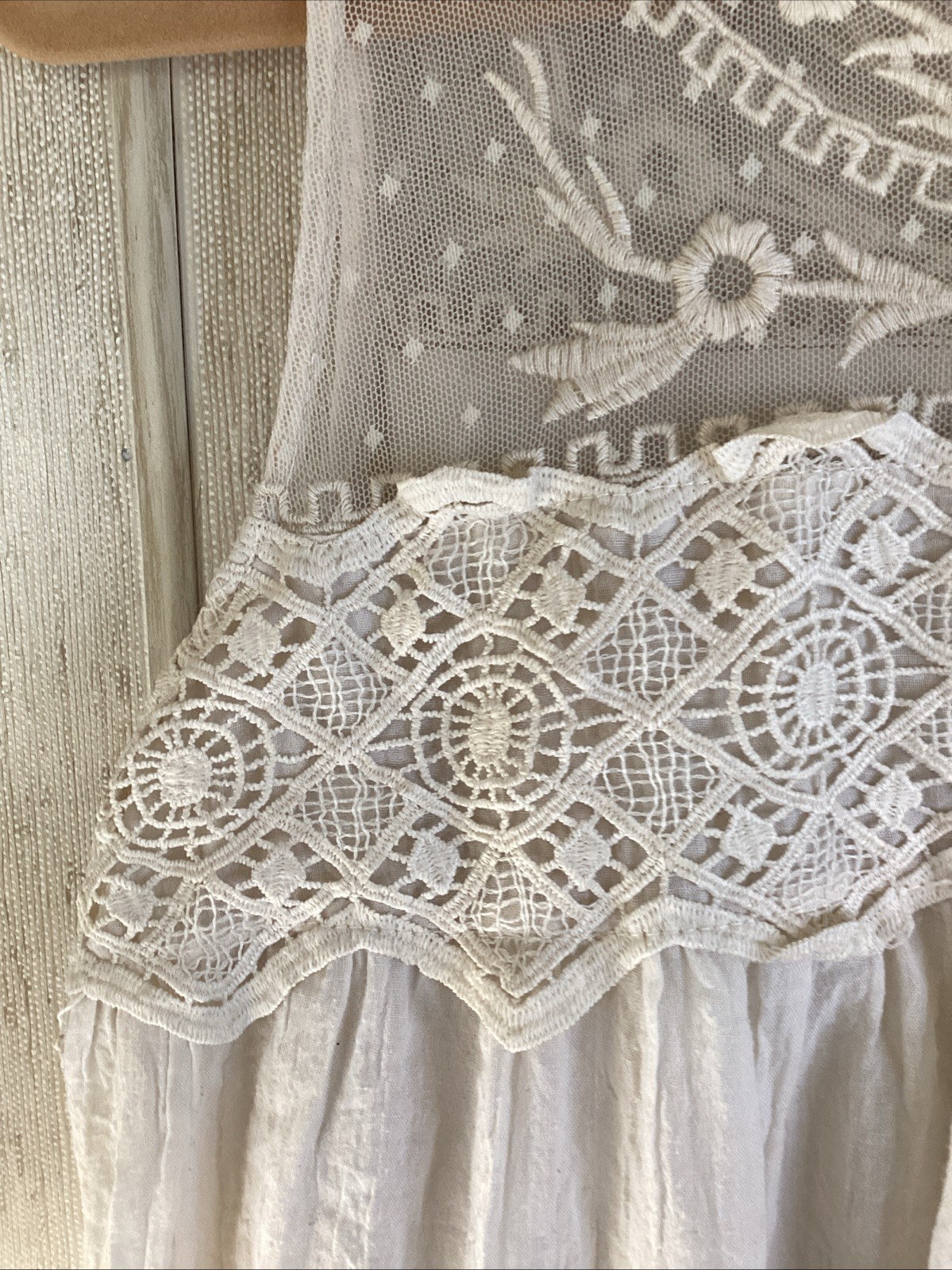 Indigo Soul Ivory Lace Top Sleeveless Dress Lined Keyhole Back Boho Flow Sz L