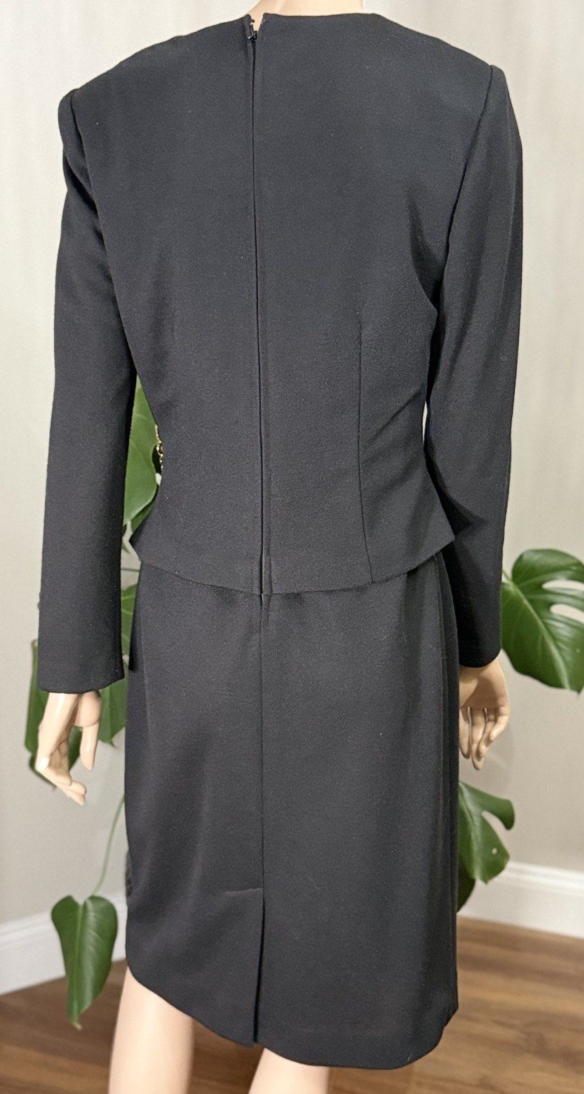 VINTAGE David Warren Saks Fifth Avenue Black Wool Dress Gold Brooch 80s Sz 10