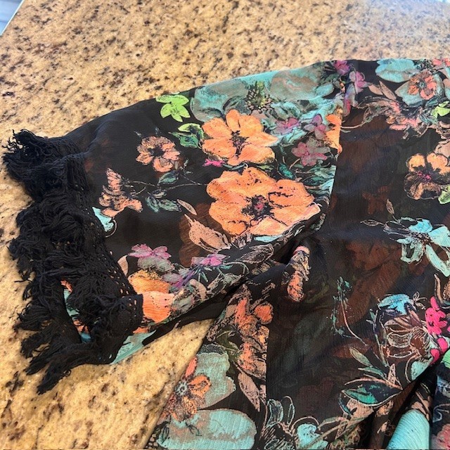 Wishful Park Kimono Size Medium