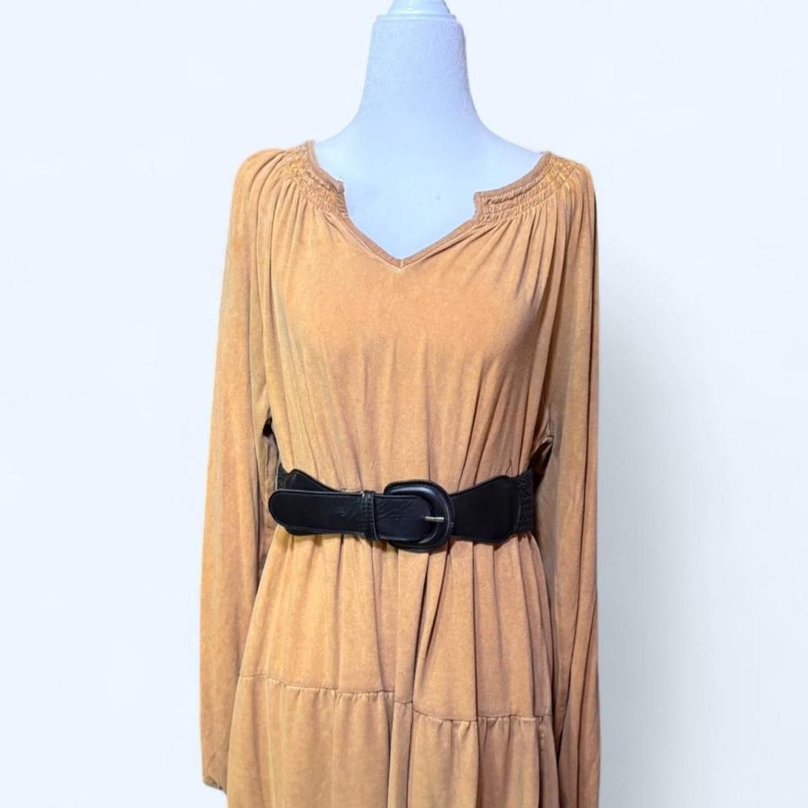 Wonderly Women’s Tan and Yellow Dress