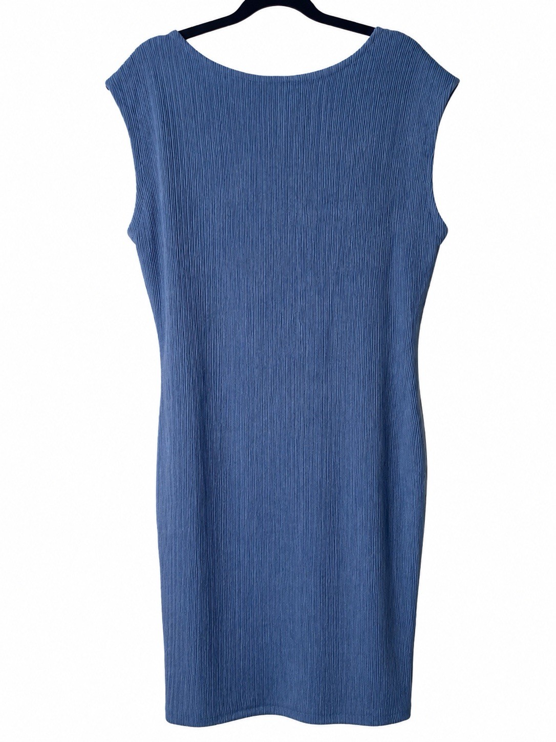Halston Blue Solid Boat Neck Sleeveless Sheath Dress Buckle Knee Knit 16