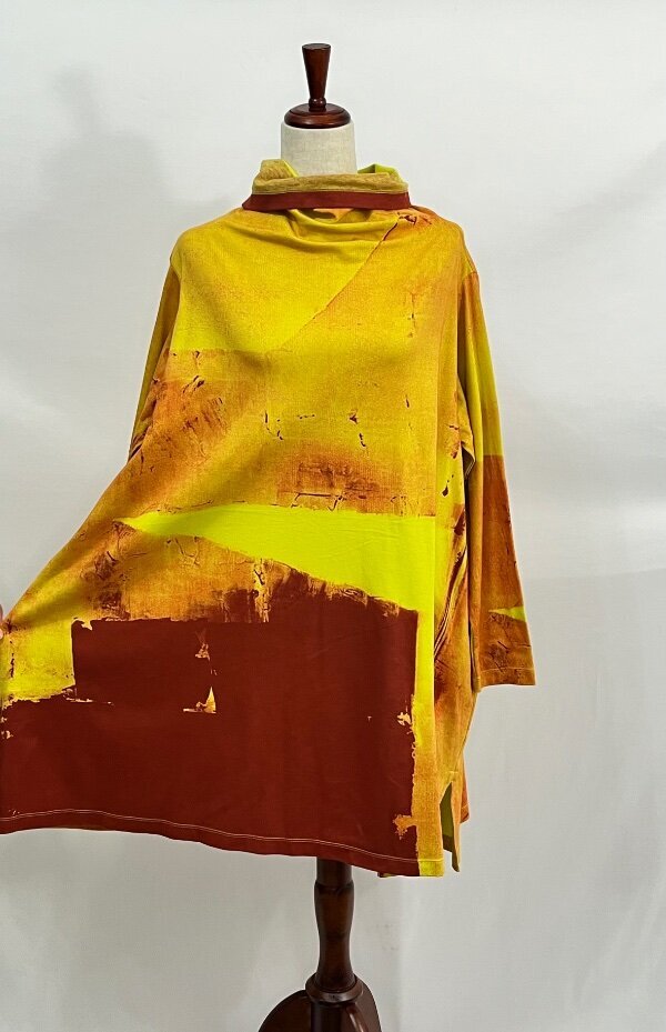 MOYURU Sz M Medium Yellow Orange Red Abstract Tunic High Neck Dress NWT