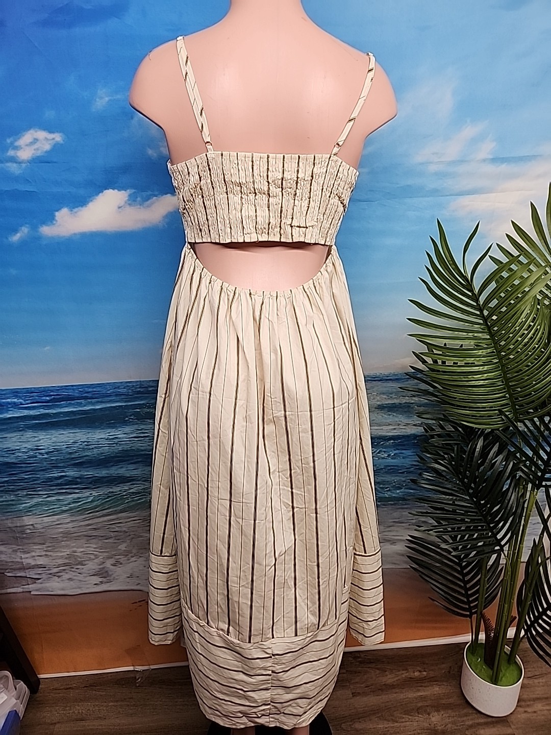 NWT Cupshe Women’s Beige Brown Stripes Dress Size Large
