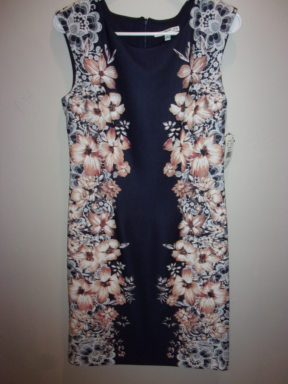 NWT Studio One New York Women’s Blue Floral Sheath Sleeveless Size 6