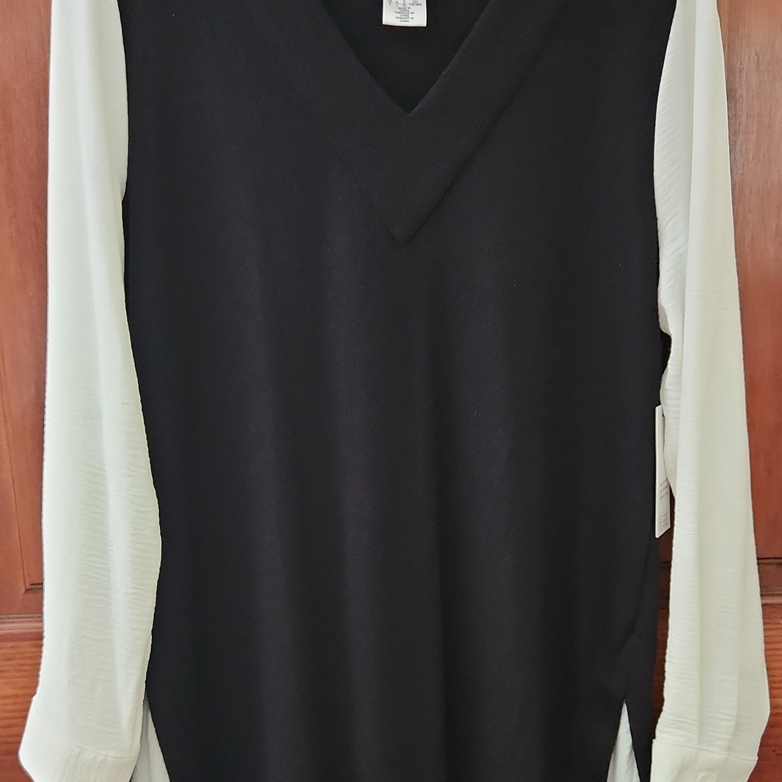 DKNY Black/Cream Colorblock V-Neck Long Sleeve Midi Sweater Dress XL
