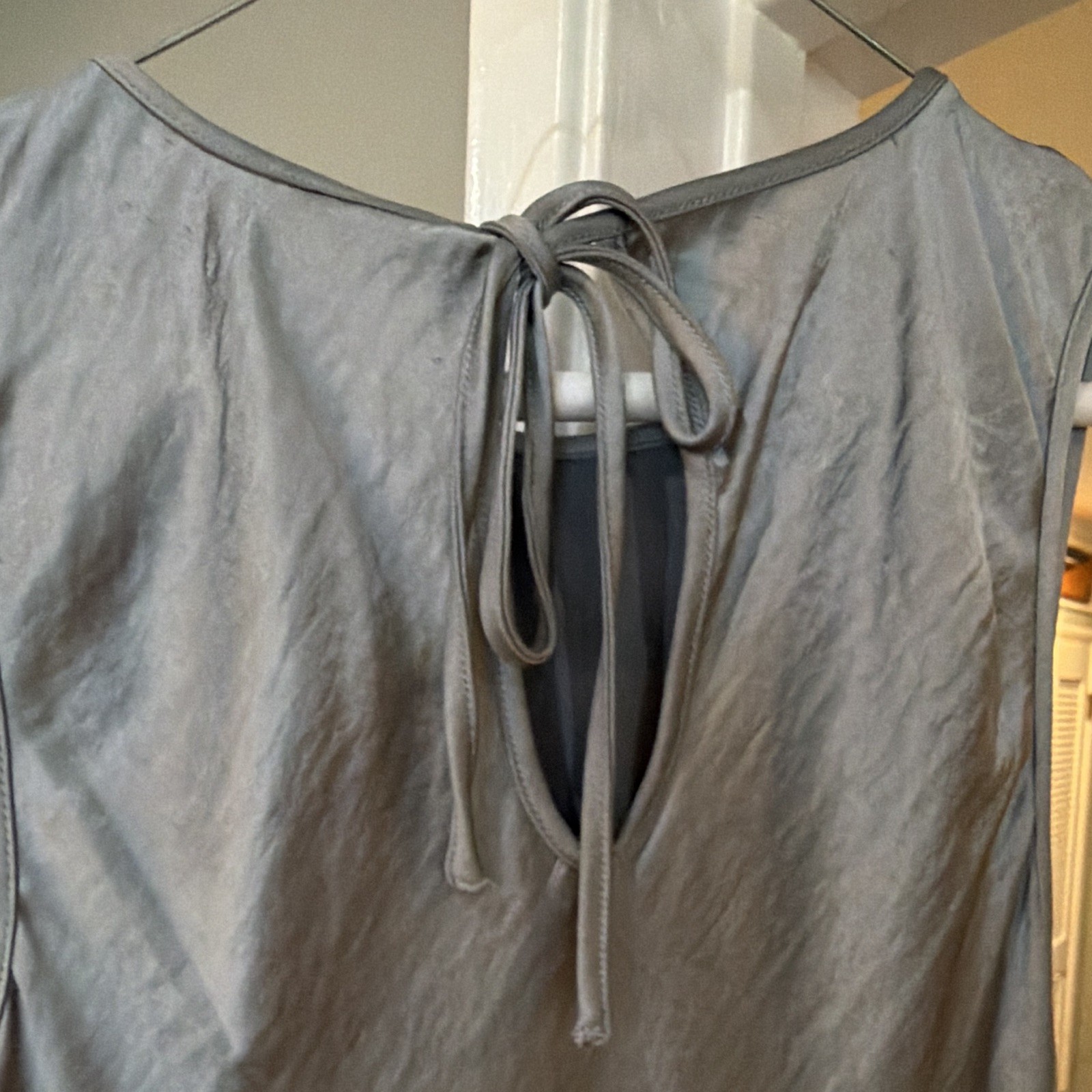 GAP Gray Solid Satin Maxi Long Dress S Scoop Neck Sleeveless Backless Tie Back