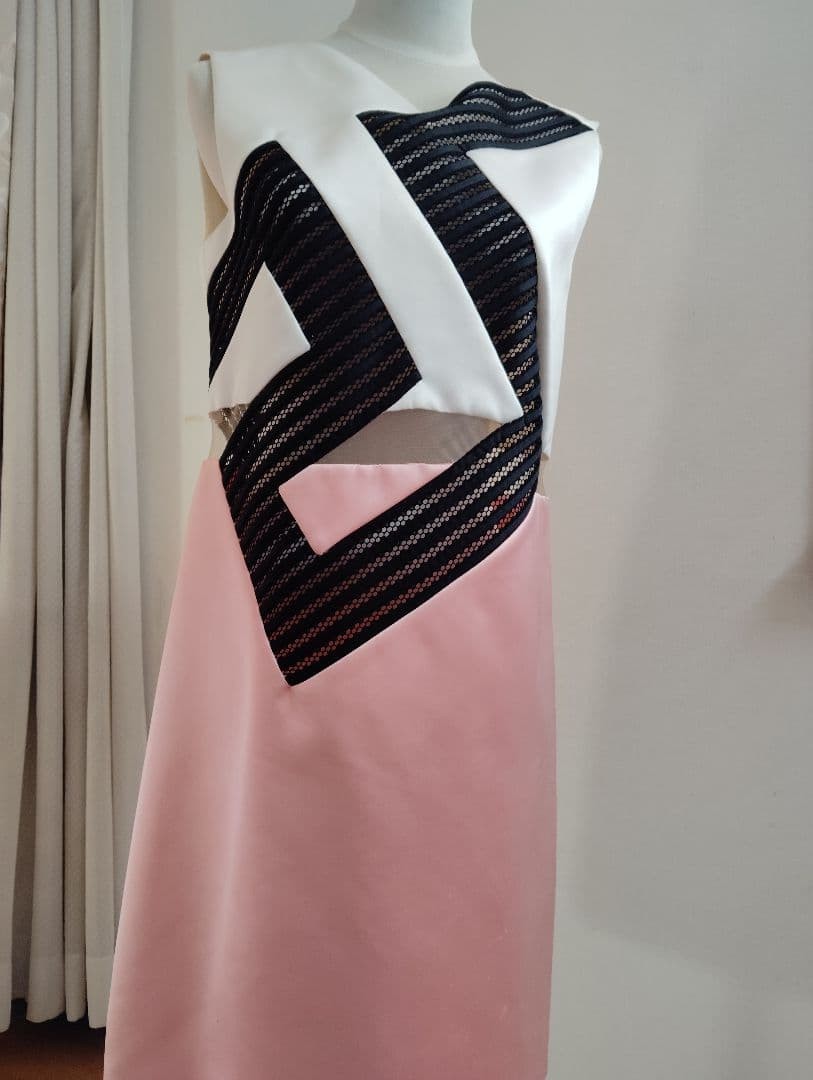 USED ITALIAN LUXURY BRAND VERSACE SILK BLEND CHERRY BLOSSOM SPRING DRESS GOOD