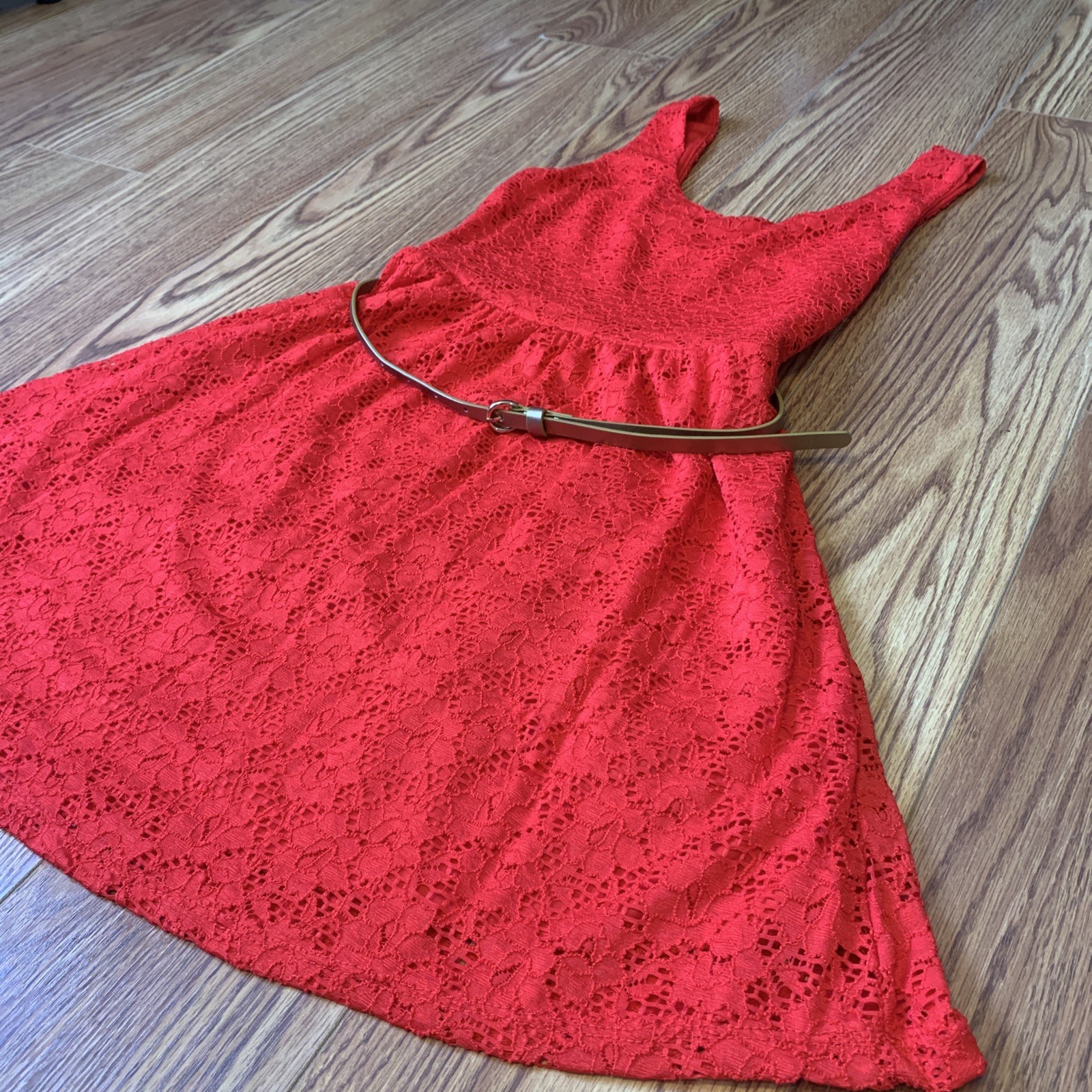 Ambiance Apparel Woman’s Lace Overlay Dress Size Med Bright Red Festive Holiday