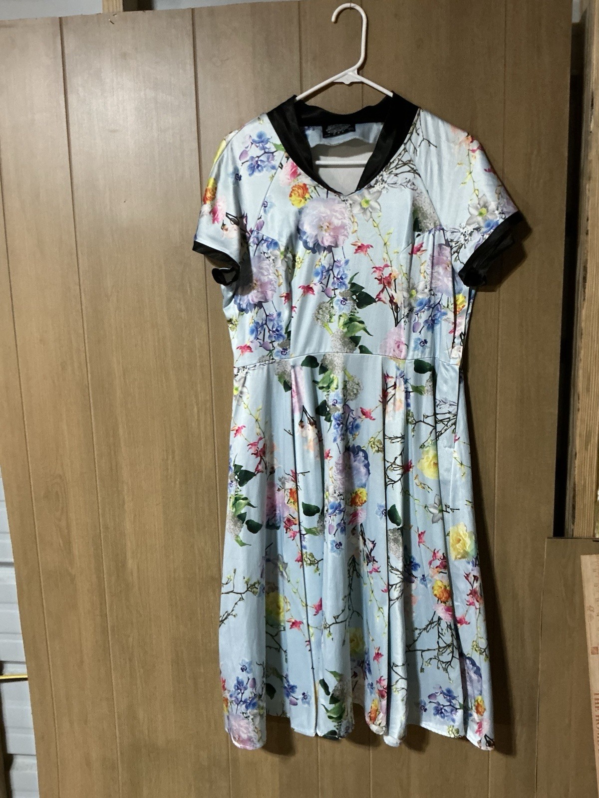 Beautiful Hearts and Roses Swing Dress Retro Inspired Spring. Size 12