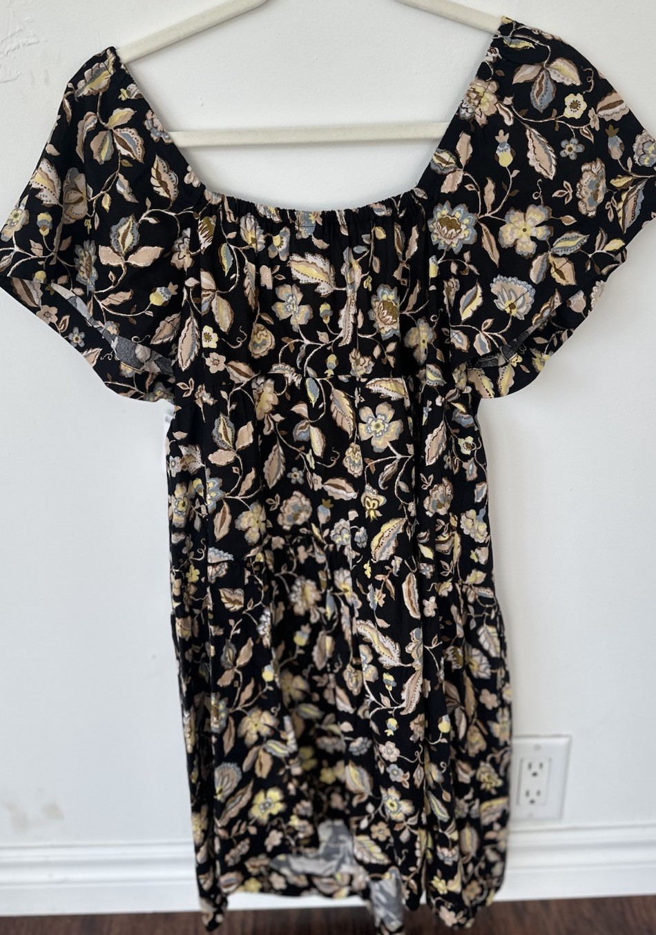 Old Navy Floral Square Neck Babydoll Dress NWT Size Small