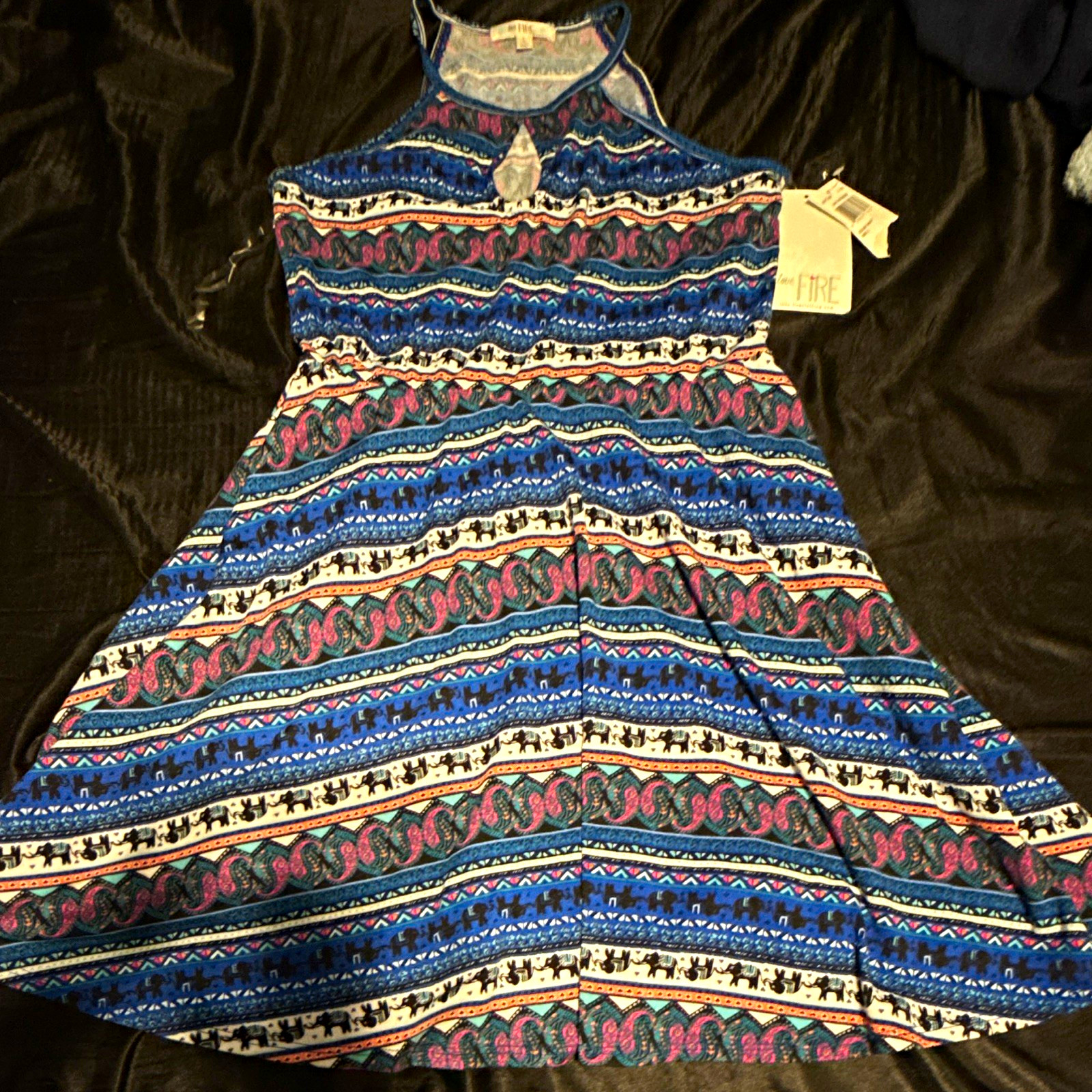love, FIRE Women’s Sleeveless Halter Geometric dress Blue Multi Size L
