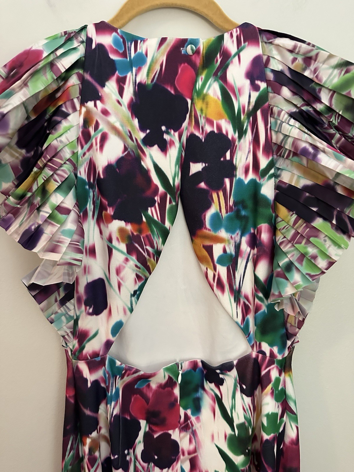 One33 Social by Badgley Mischka Mini Dress Floral Size 2 Excellent Condition