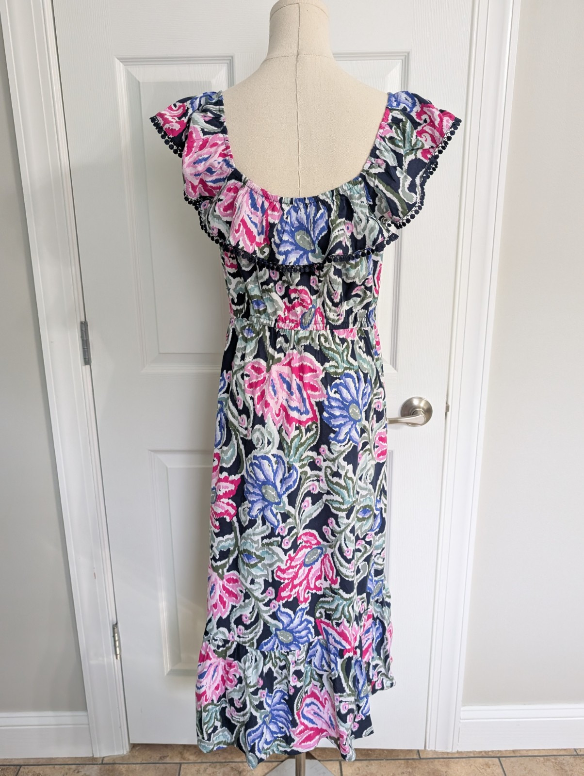 LOFT Floral Ruffle Square Neck Midi Dress women’s size S Pom Pom Resort Wear