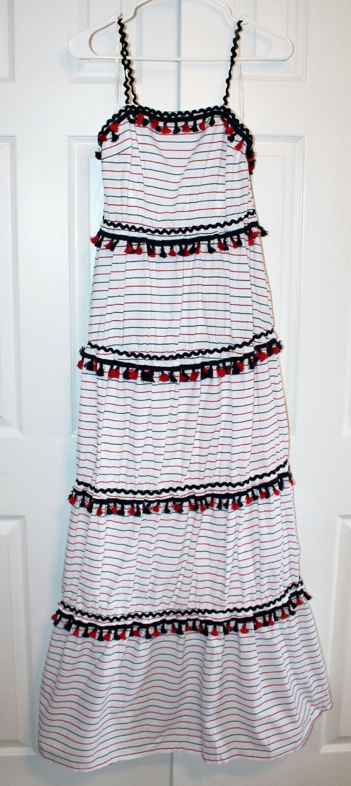 New L’ATISTE Boho Tiered White Blue Red Cotton Maxi Dress Size Medium or Large