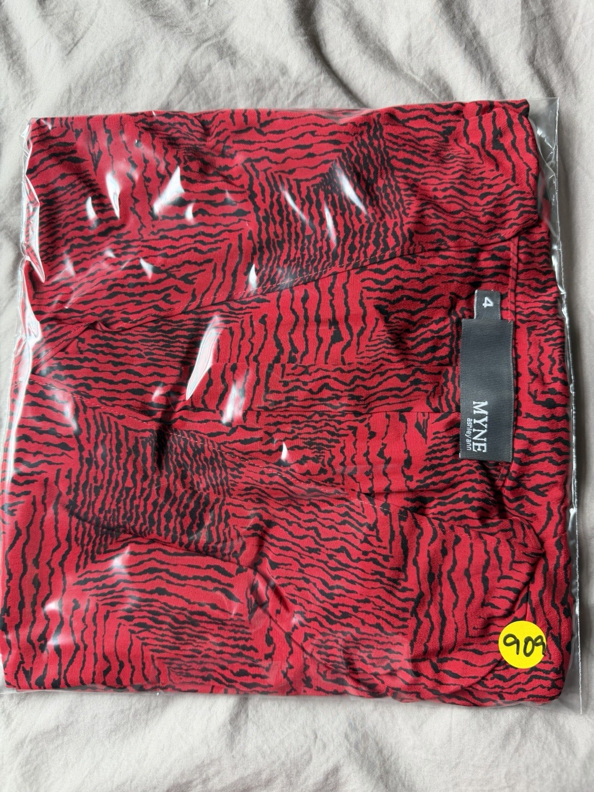 Myne By Ashley Ann 100% Silk Red & Black Abstract Tiger Womens Size 4 High Low