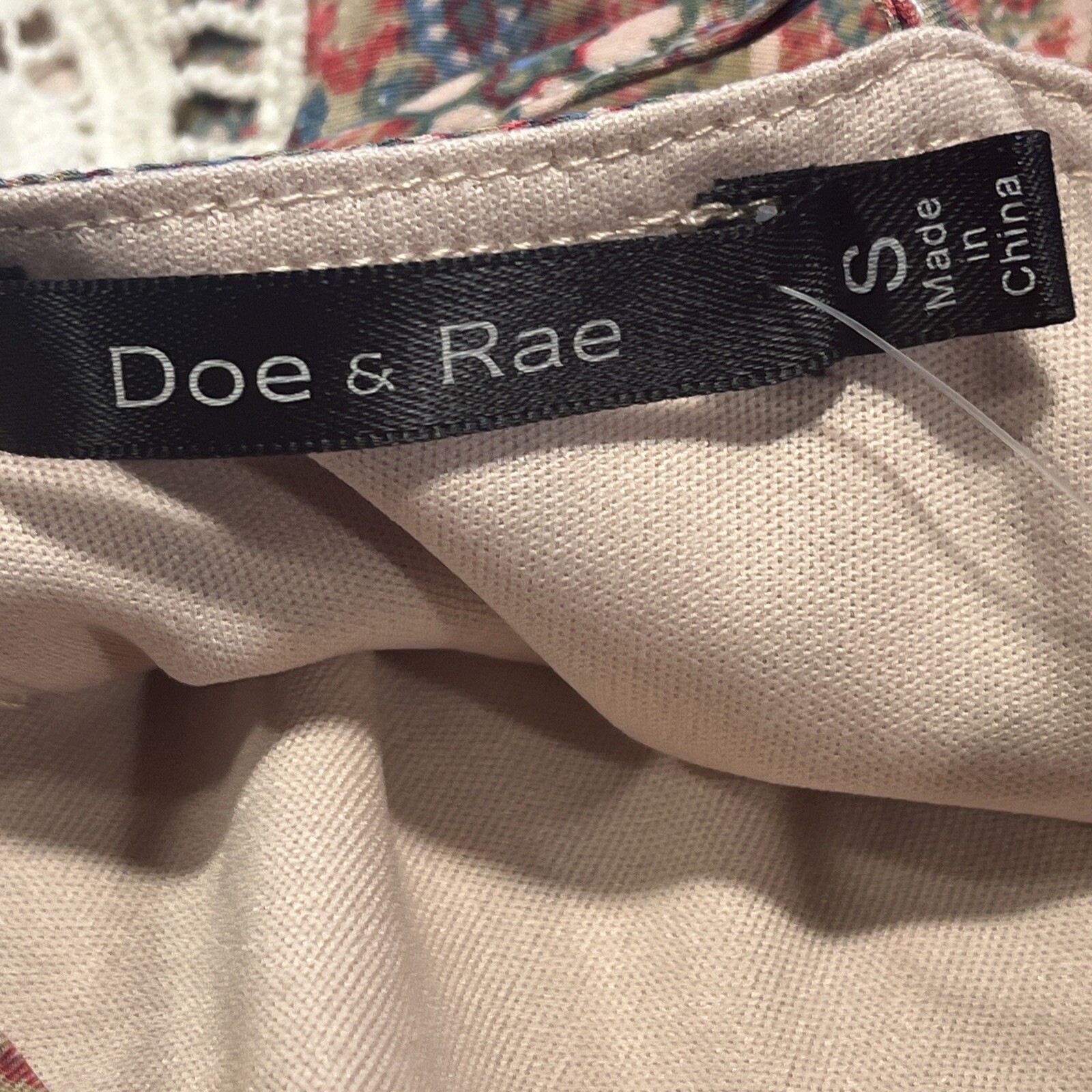 Doe & Rae Dress Womens Small Lined Adjustable Spaghetti Straps Boho V-Neck Short