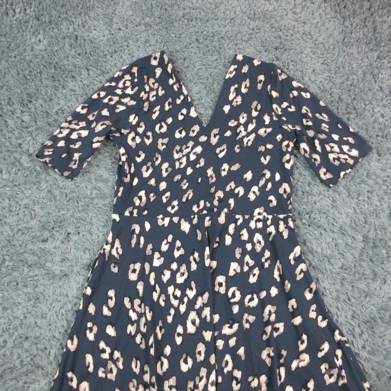 Nine Britton Dress Womens Large Blue Leopard Fit & Flare V Neck Knee Casual NWT