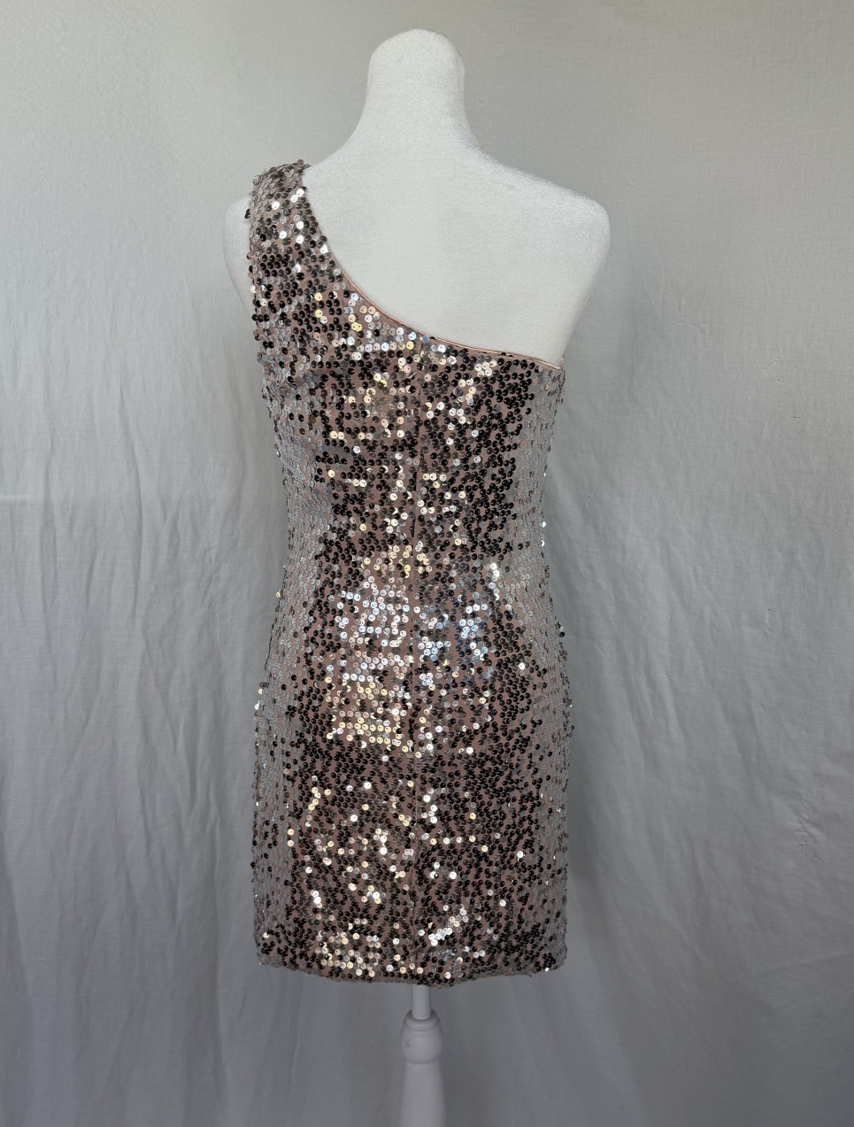 AUW: short light pink with silver sequins one shoulder bodycon dress size M