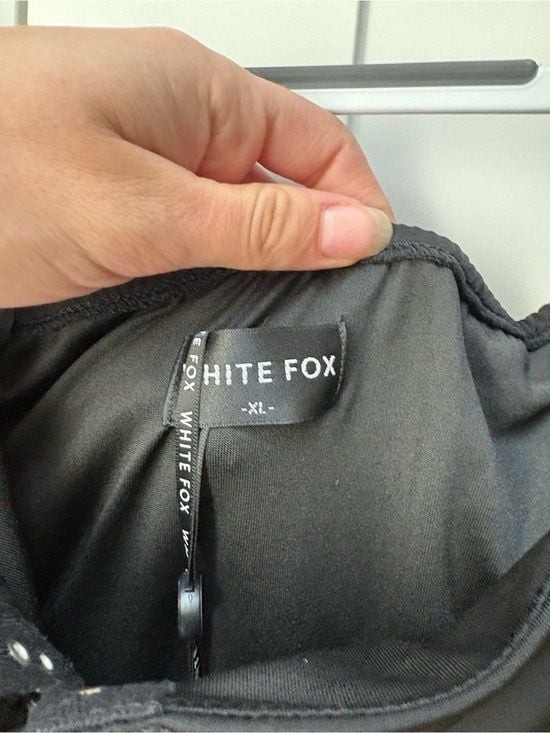 NWT WHITE FOX Black Ruched Cold-Shoulder Bodycon Dress