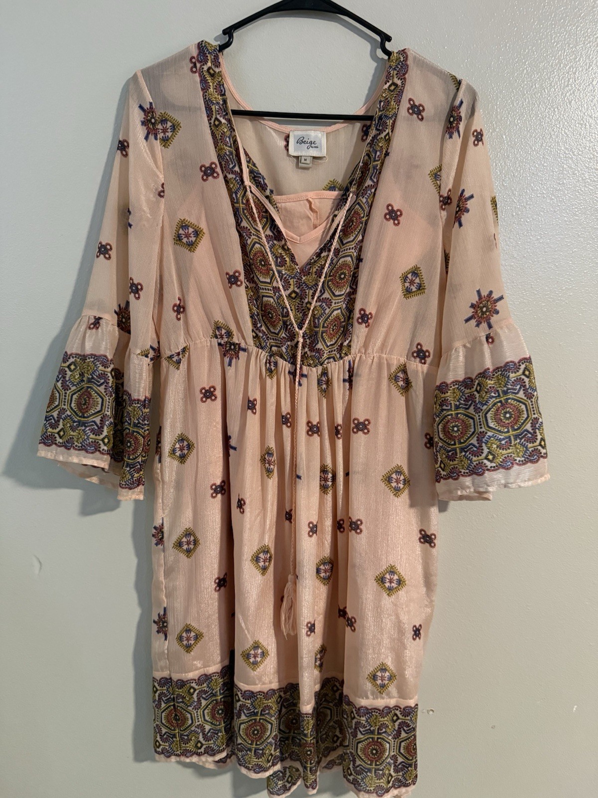 Beige by eci Women’s Pink Geometric Tunic Dress V-Neck 3/4 Bell Chiffon M