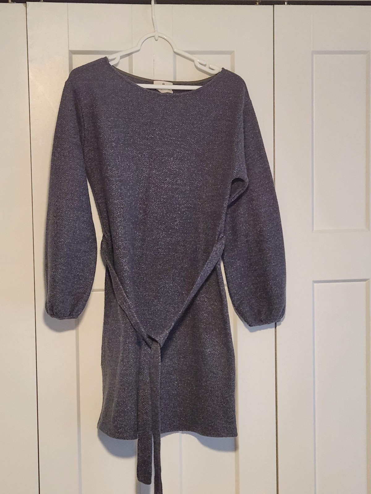 Women’s Betsey’s Boutique Shop Gray Sweater Dress Sz S