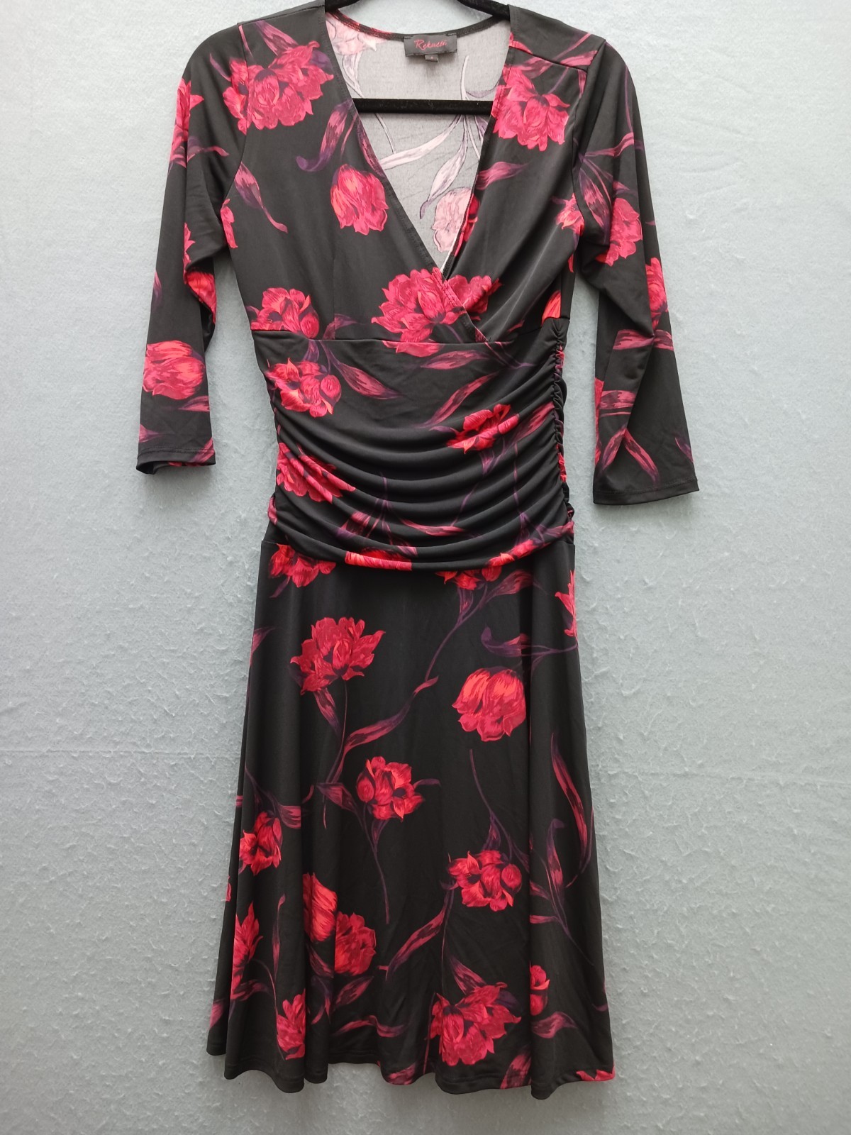 Roberta Women 6 Dress Black Floral V-Neck 3/4 Sleeve Wrap Style Ruched Casual