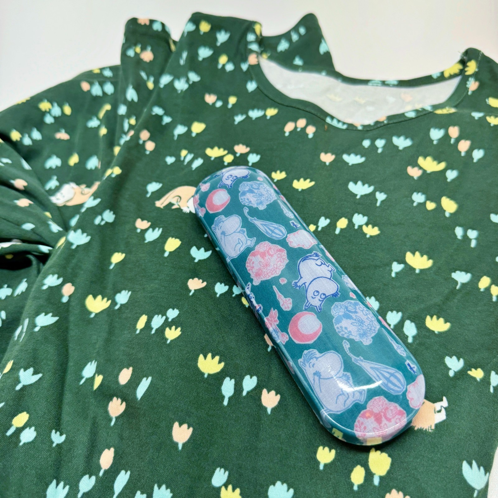 Moomin Valley Character Green Jersey Floral Tunic Dress Medium Pouch Pencil Case