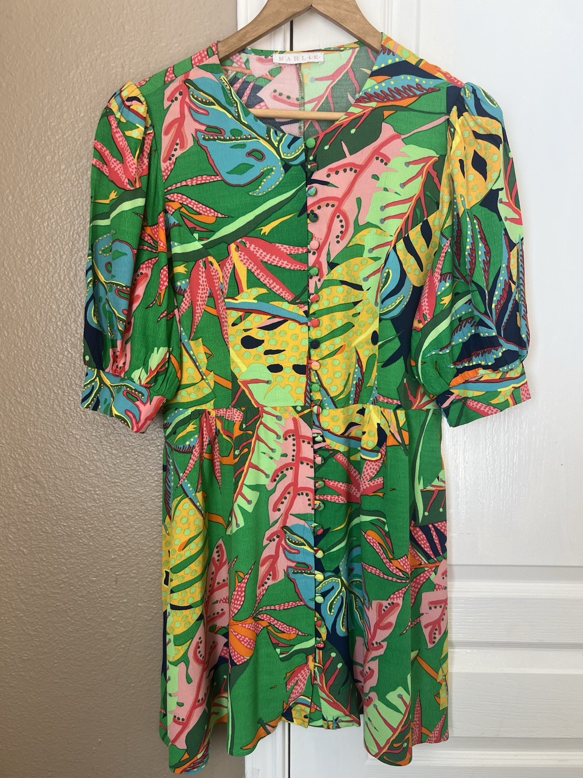 Karlie Colorful Mini Dress Size M Boho Cottage Playful Bold