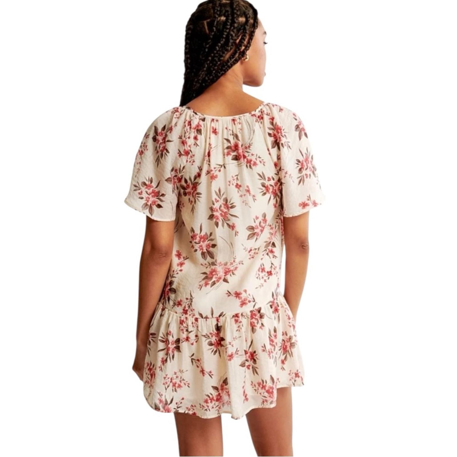 NWT Abercrombie & Fitch Floaty Trapeze Mini Dress in Cream Floral Size ST