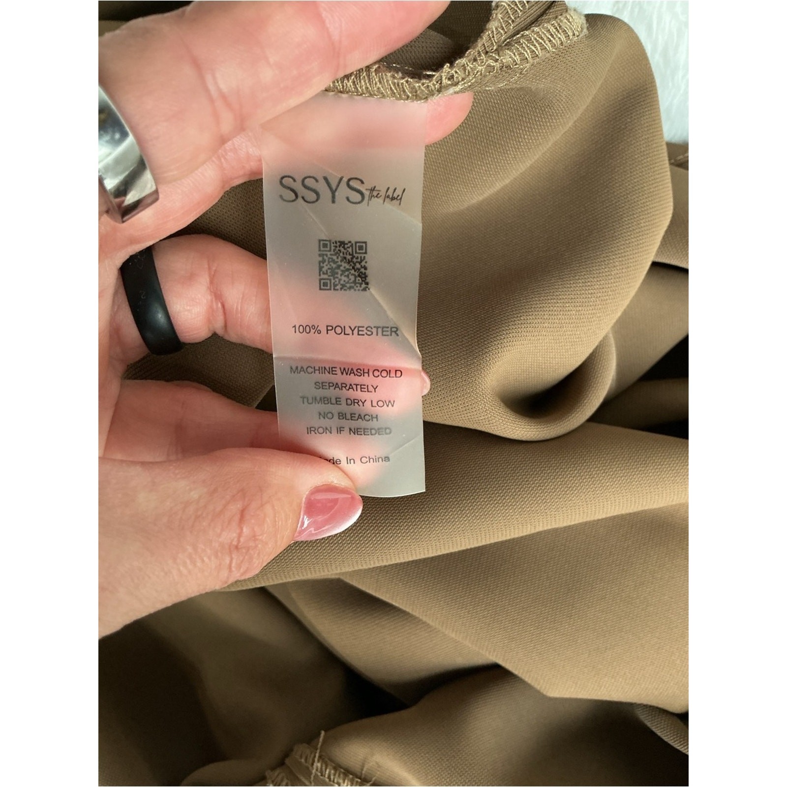 SSYS The Label | Light Mocha Midi Shift Dress V Neck Cap Sleeve Minimalist Small