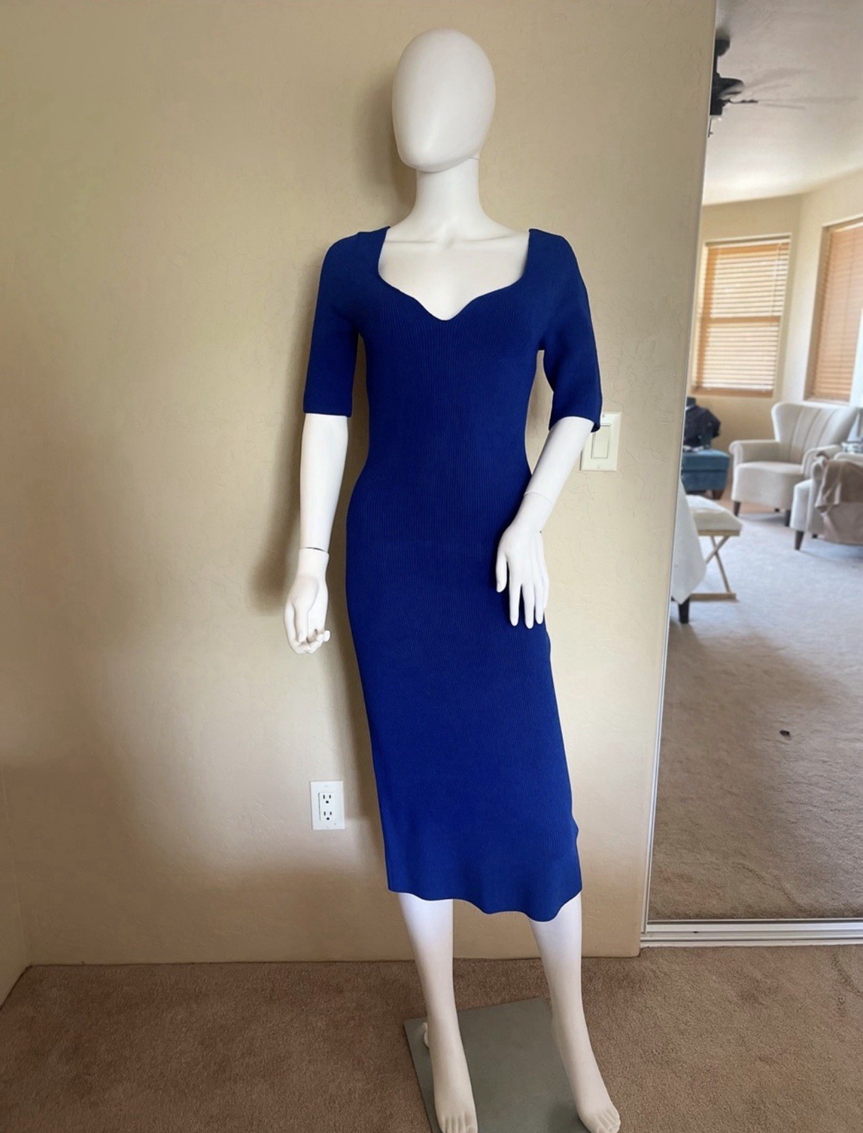 Reiss Cobalt Blue Bodycon Midi Dress with Sweetheart Scoop Neck