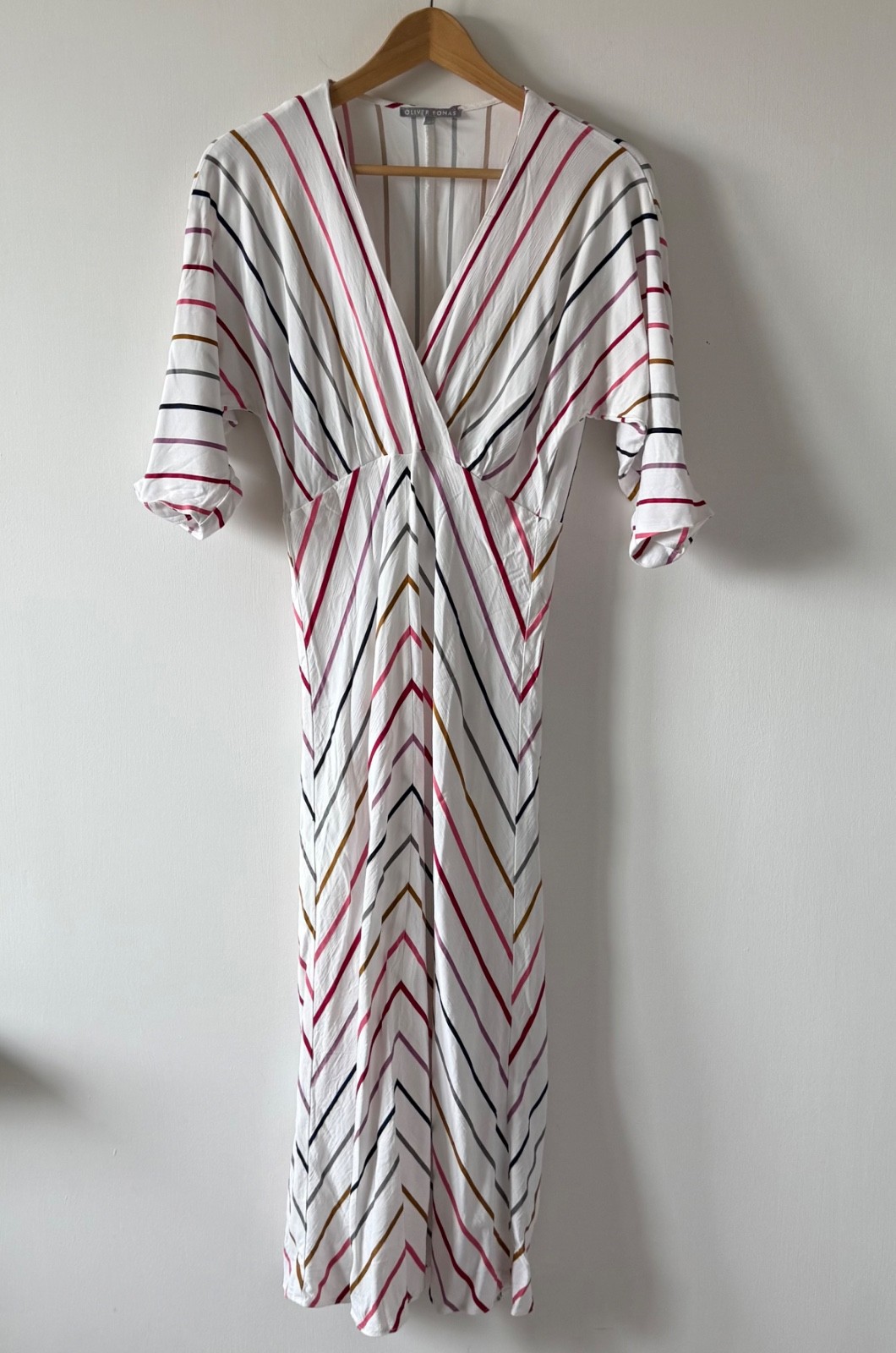 Oliver Bonas dress size 6 white stripes striped midi summer v neck