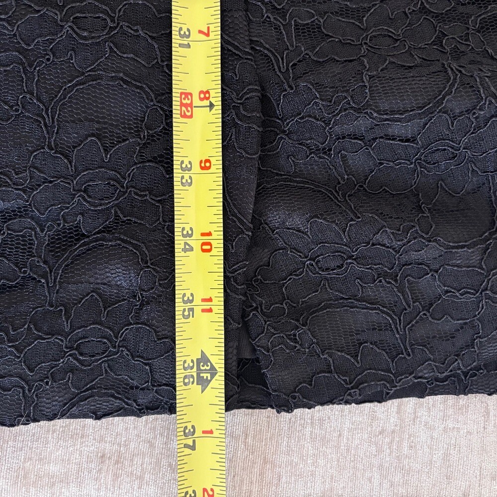 Morilee Black Lace Cocktail Structured Dress Covered Buttons Keyhole Back Sz 10